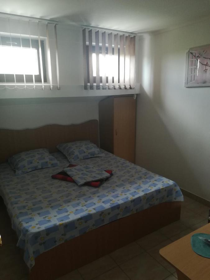 Pensiunea Lyo Două Mai Exterior foto