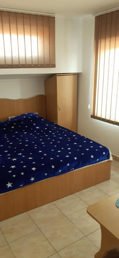 Pensiunea Lyo Două Mai Quarto foto